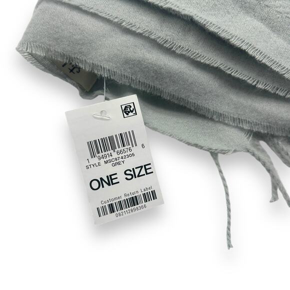 NWT Style & Co Women's Solid Fringe-Trim Scarf Light Gray Plush Soft Rectangle - Picture 9 of 16